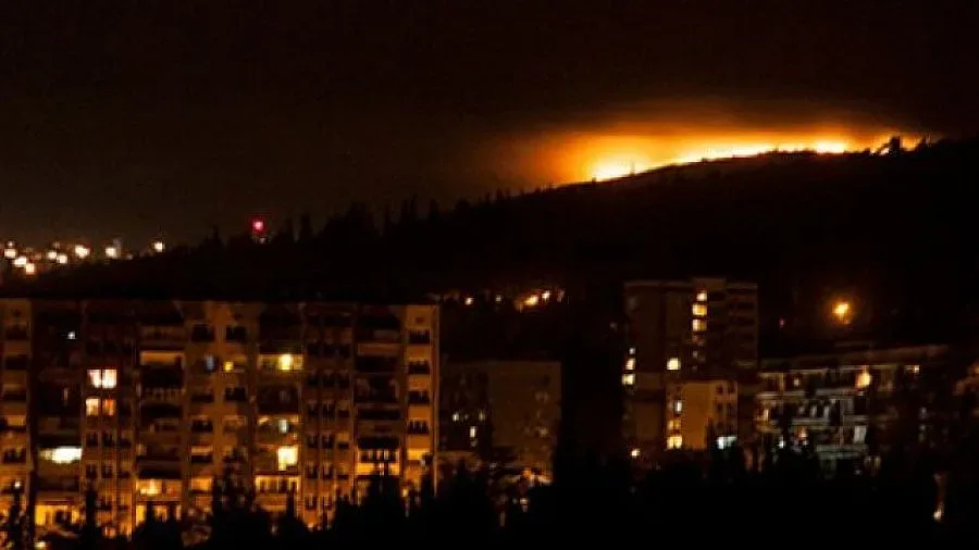 Пожари вдигнаха на крак Пловдив и Стара Загора