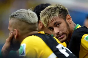 Неймар заплаши Дунга с напускане