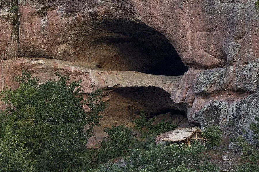 Лепеница и Магура  крият тайни на богомилите