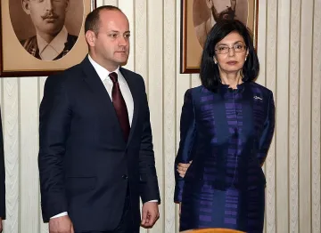 Кунева и Кънев в Пловдив поотделно