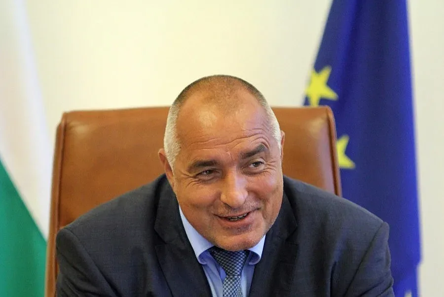 Бойко удря рамо на "Ботев" и "Локо"