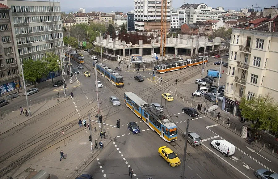 Изоставен куфар вдигна на крак полицията в София