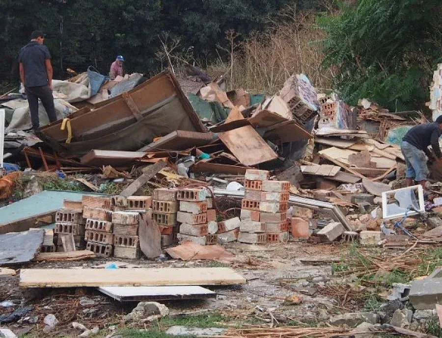 Гонят от приюта ромите от "Максуда"