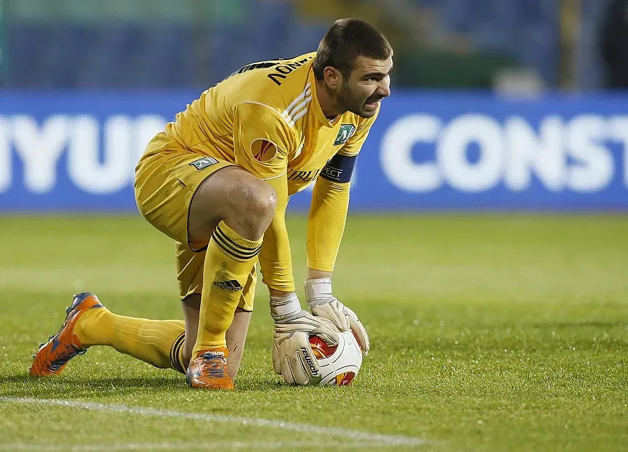 Оперираха Владислав Стоянов, връща се след месец