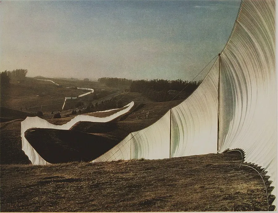 Два месеца гледаме Кристо и Жан Клод в София