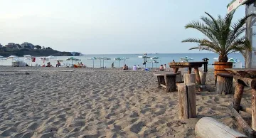 Млад мъж се удави на плаж в Бургас