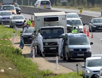 Един задържан в България за камиона ковчег