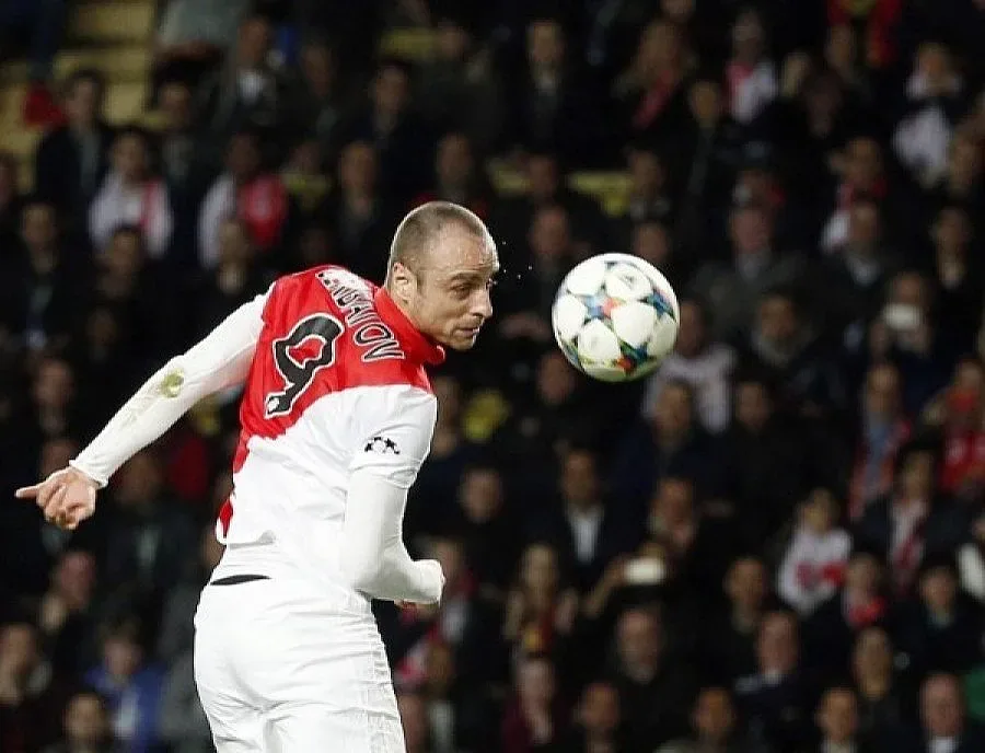 Бербатов - между Англия и Италия