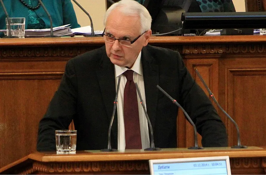 Енчев предлага спрей с марихуана за тежко болни