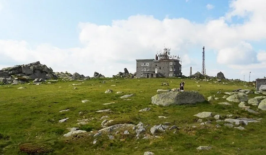 ПСС издирва момче в района на Черни връх