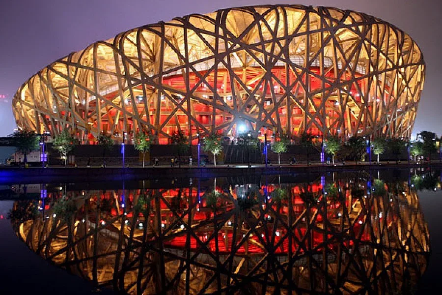 "Гнездото" се похвали с 80 000 фенове на ден