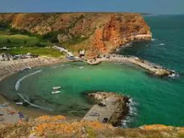 Кмет иска помощ за залива Болата