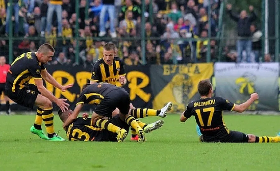 Десет от "Ботев" успяха да надделеят над "Черно море"