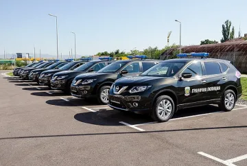 Гранична полиция с 10 нови автомобила 