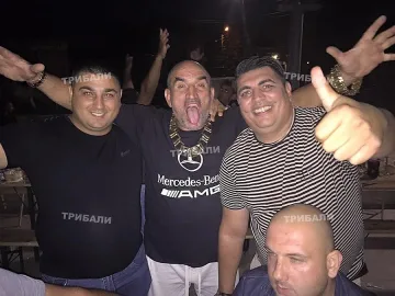 Скандалният кмет на Галиче празнува ЧРД с 200 гости