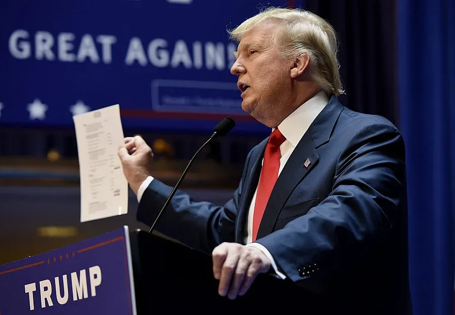 Доналд Тръмп нарече бивш американски конгресмен „перверзник“