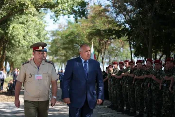 Бойко: Чака ни страшна зима с бежанците