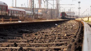 Влак прегази стрелочник 