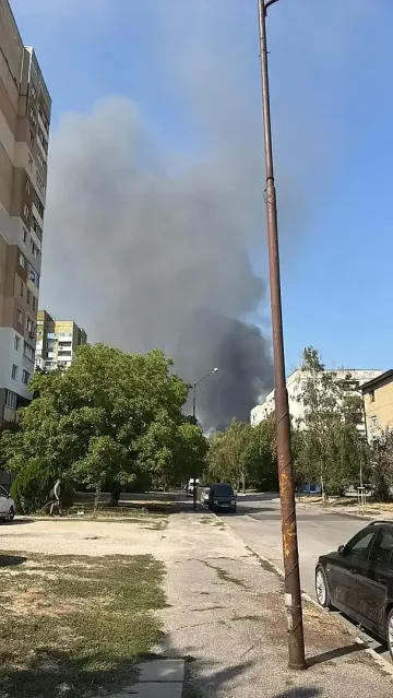 Голям пожар в София. Какво се случва