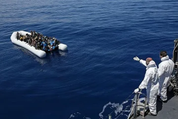 Намериха 50 тела на имигранти в Италия