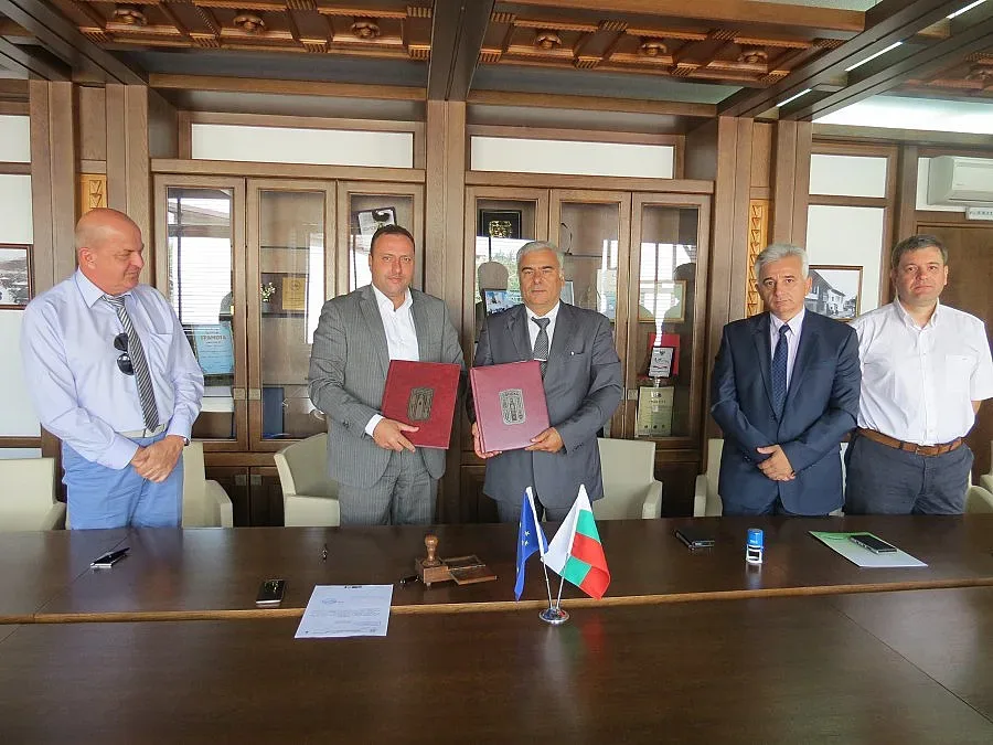 Банско иска с електромобили да щади природата