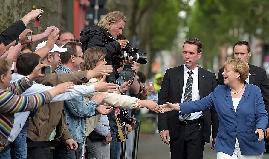 Меркел ще посети днес бежанския лагер в Хайденау