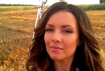 Черпят Диди с домашна сливова