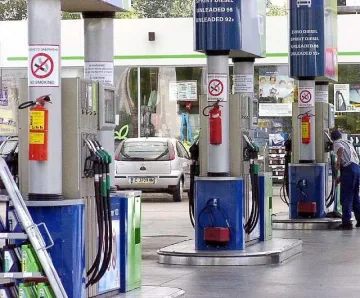 Цената на горивата пада