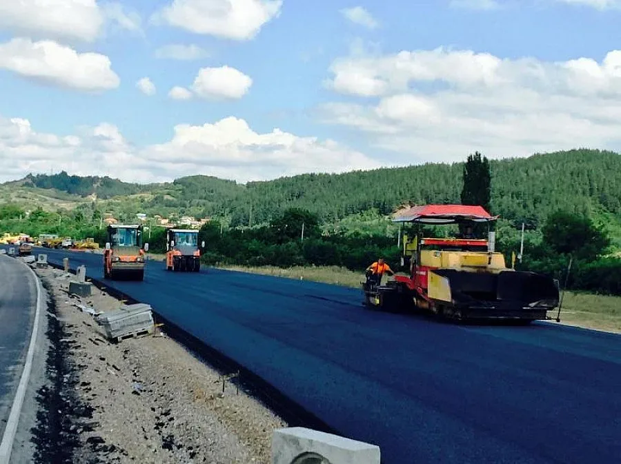 Два пътни възела правят връзка на АМ „Струма” с Рилския манастир