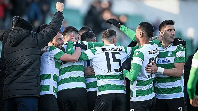 Черно море би Славия и продължава изключителна серия