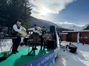 Мальовица откри ски сезона с гайди, много сняг и настроение
