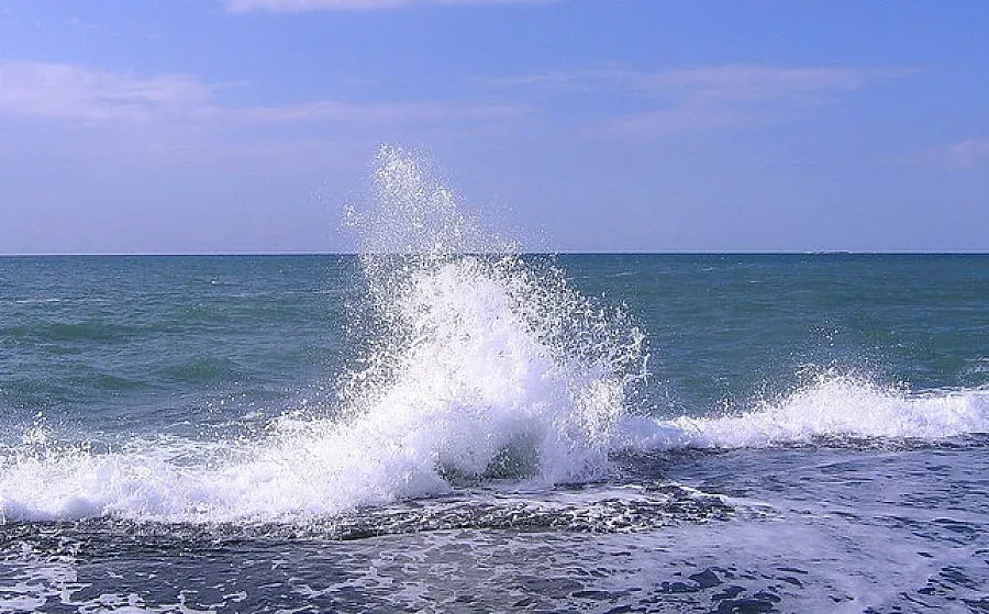 Турист се удави пред близките си