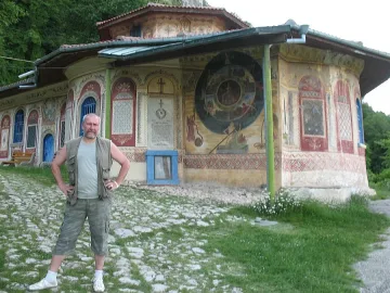 Кольо Фичето възражда търновски манастири