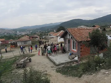 Нови домове за ромите в Гърмен