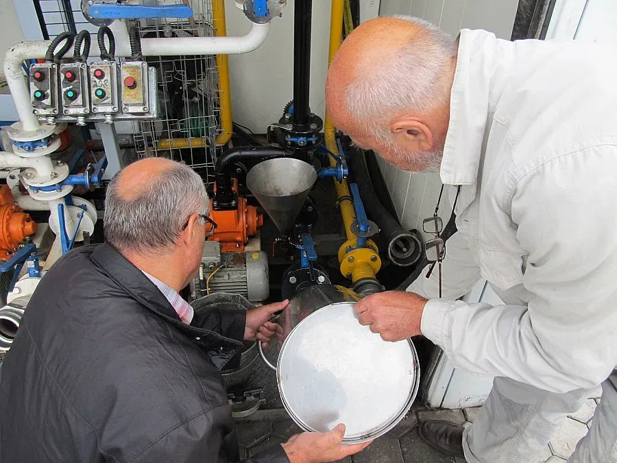 Картел надува бензина над 1,80 лв. (ОБЗОР)