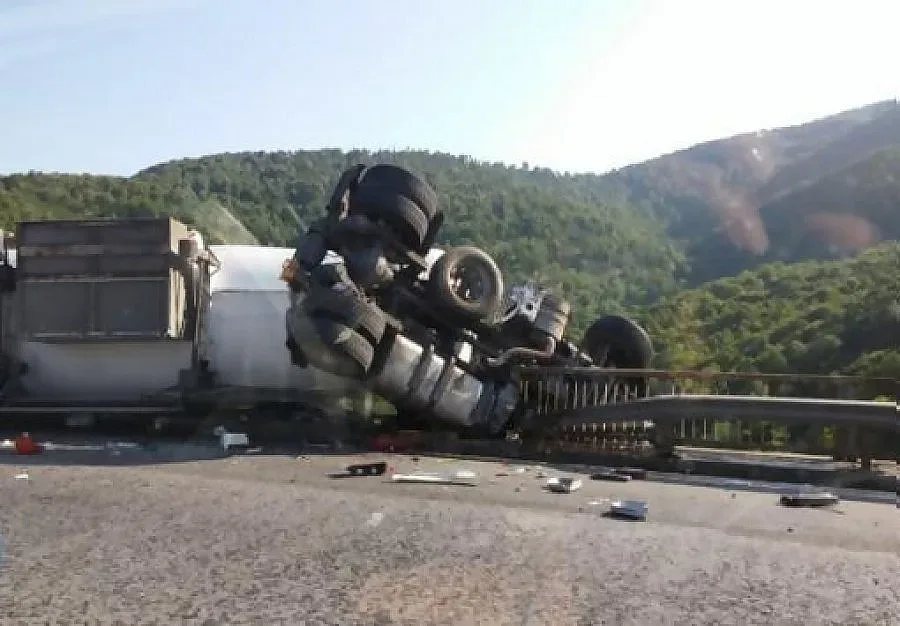 Наградиха спасителите от АМ Хемус