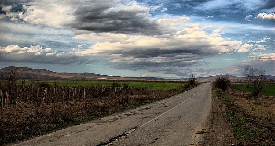 Ремонтират междуселски път в Силистренско с пари от трансграничен проект