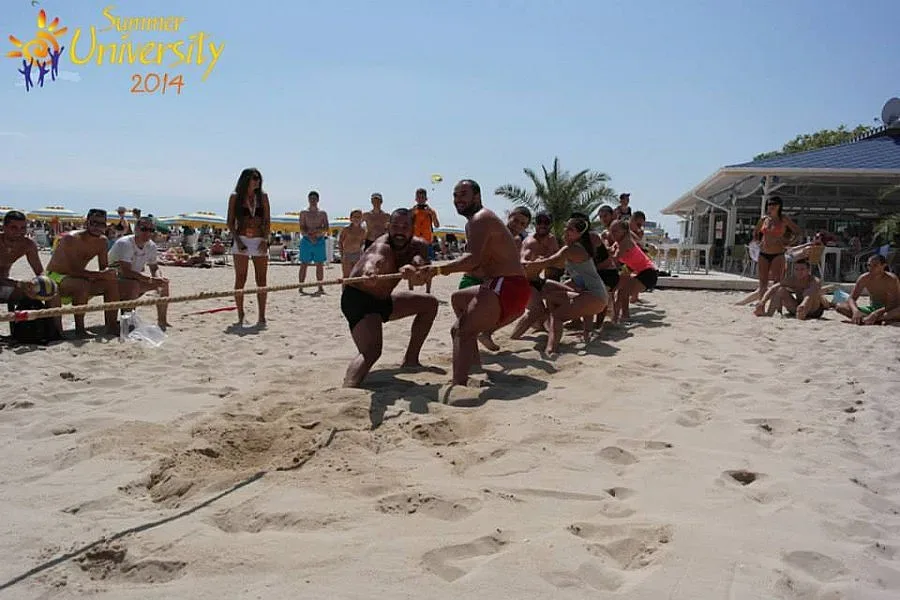 Звезда на Х Фактор открива Летен университет в Албена