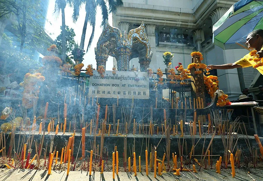 Двама се предадоха на полицията за атентата в Банкок