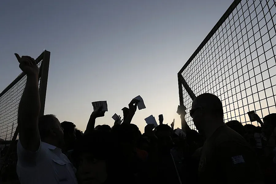 Франция и Великобритания борят заедно мигрантите