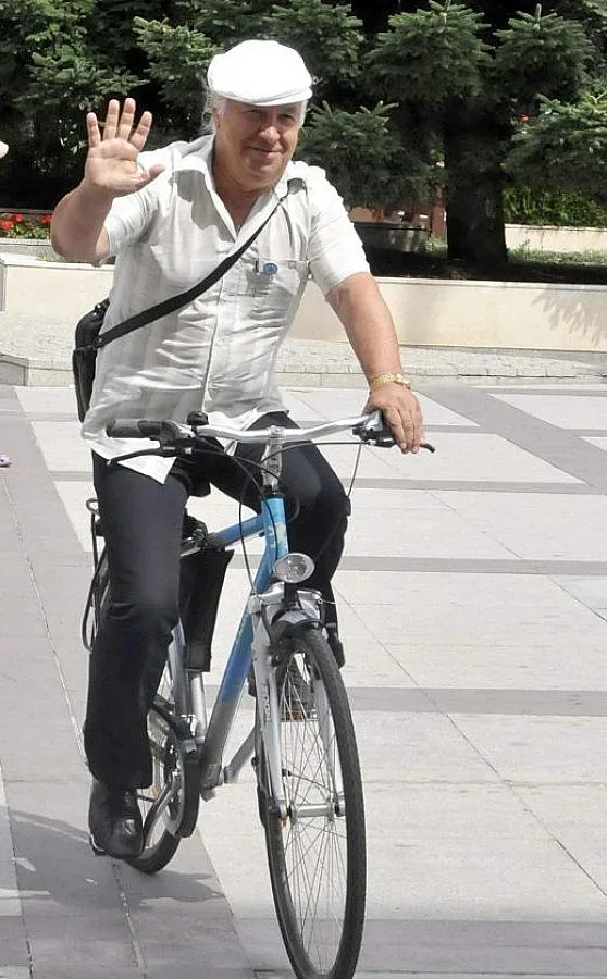 Диомов регулира кръвно с колело