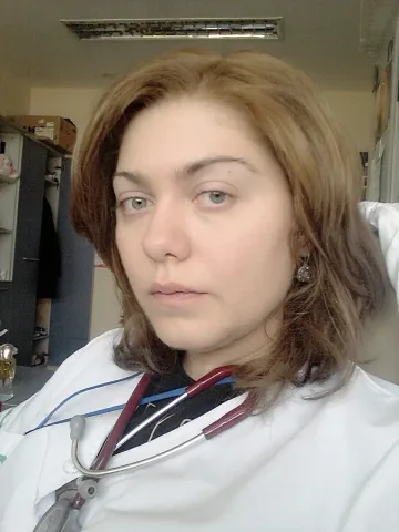 Трябва да работим,  а не да критикуваме