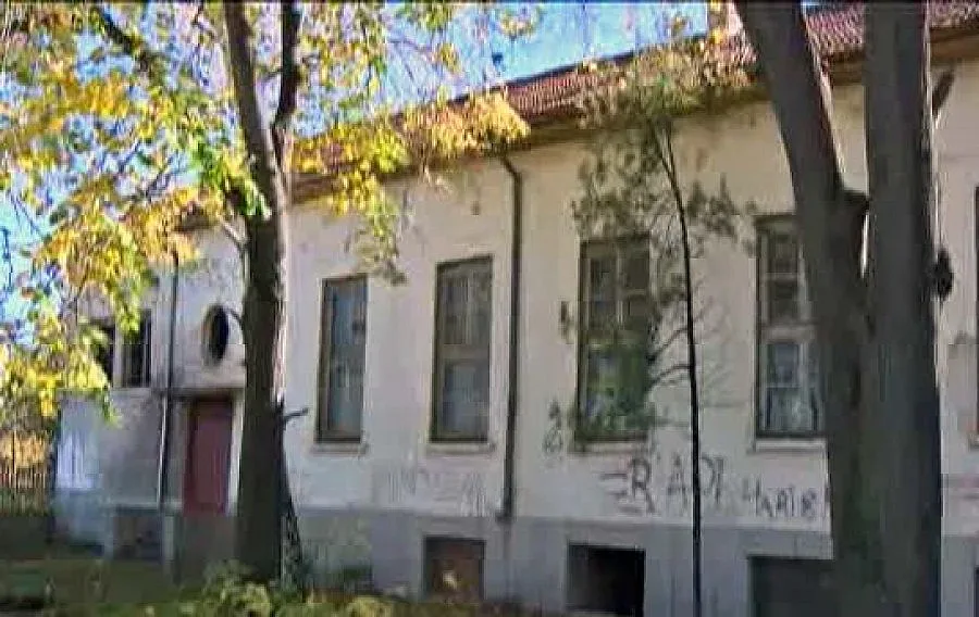 В Кърджали търсят спешно средства за спасяване на читалище ”Родопски фар”