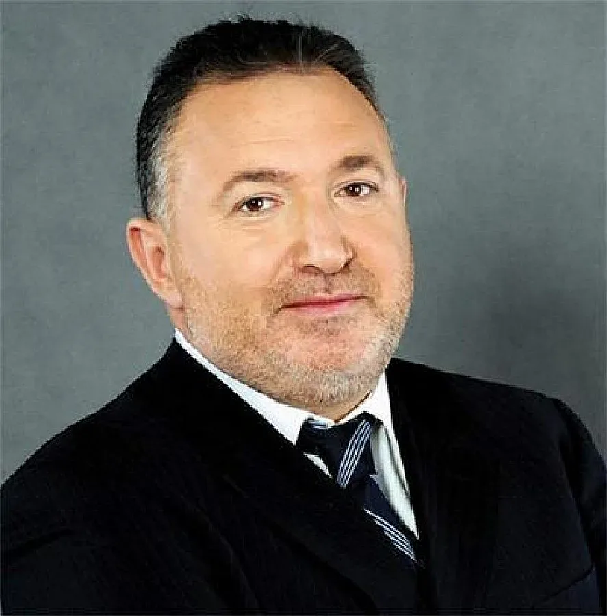 Не арестуваха кмета на Карлово, повдигнаха му обвинения