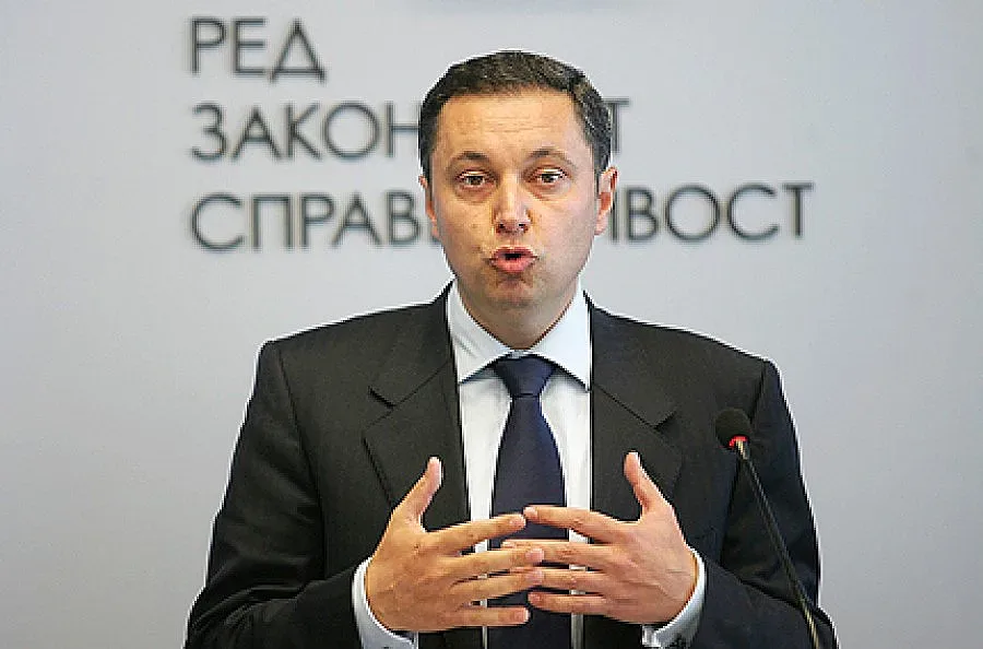 Яне Янев предвижда тежки размествания в енергийната мафия