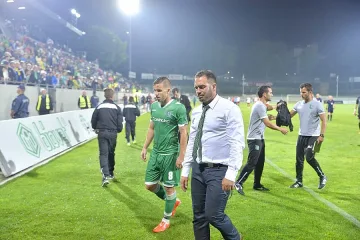 Рибейро: Фенове на "Лудогорец" опитаха да ме нападнат в дома ми