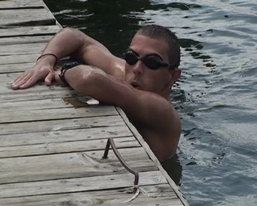 25–годишен ще преплува 20 км в язовир „Кърджали”