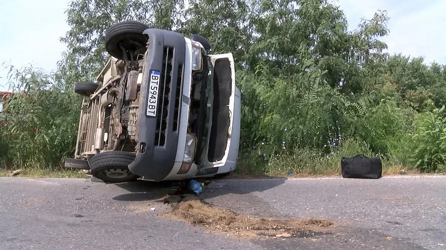 Ад на пътя: Джигит уби 10-годишна на сватба (ОБЗОР)