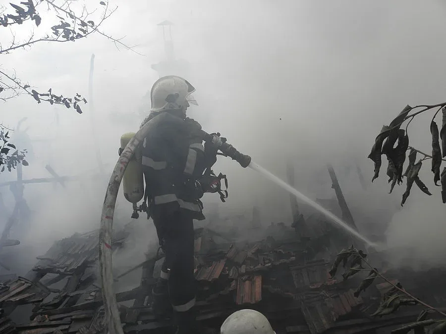 Голям пожар горя до Тюленово