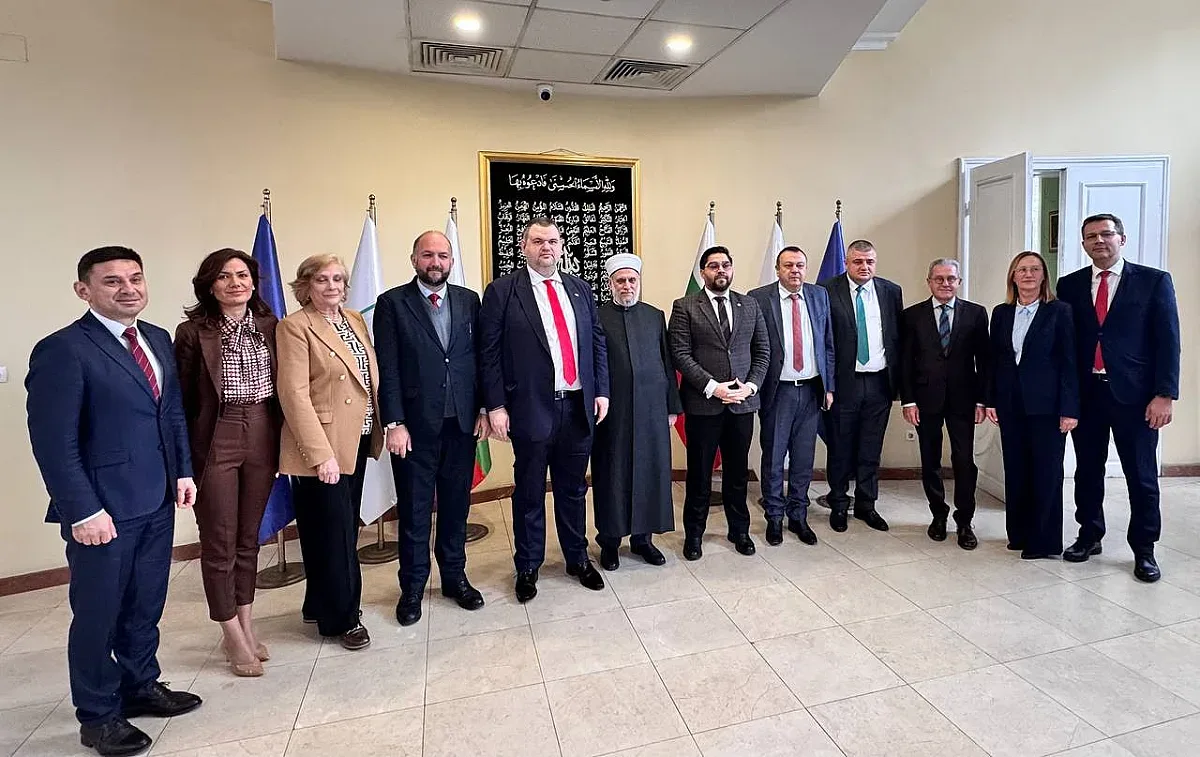 Делян Пеевски се срещна с главния мюфтия д-р Мустафа Хаджи